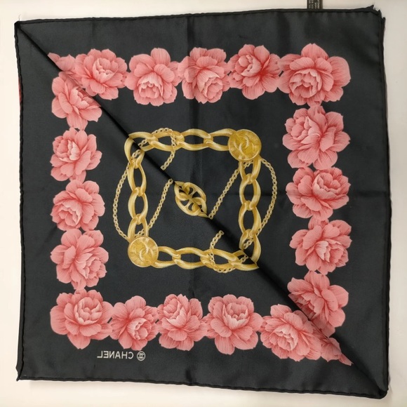 Beautiful Authentic Silk Chanel Scarf - Picture 2 of 4